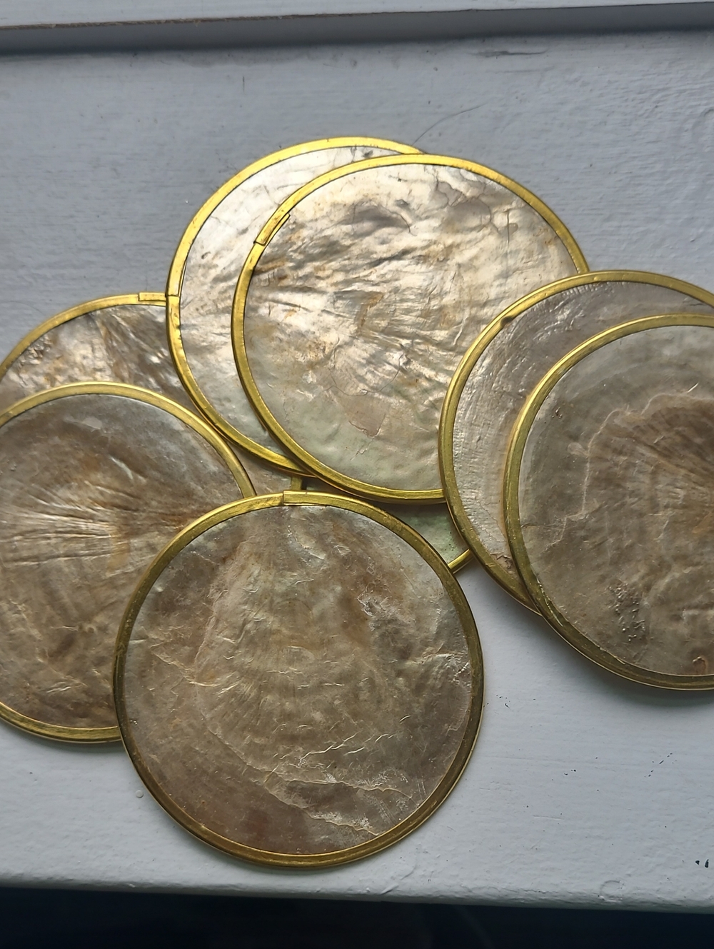 Set Of 8 Capriz Shell Coasters - Picture 4 of 7